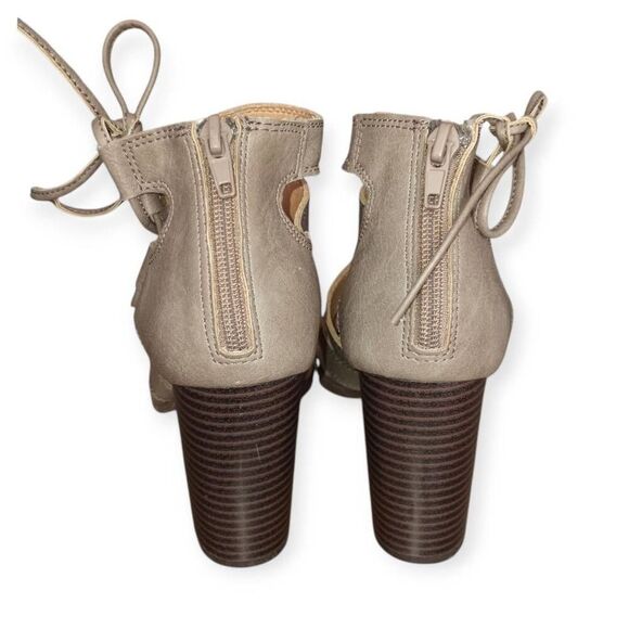 REPORT TAUPE CORRIANDER HEEL SANDALS SZ.6.5 NWT. - Picture 4 of 9